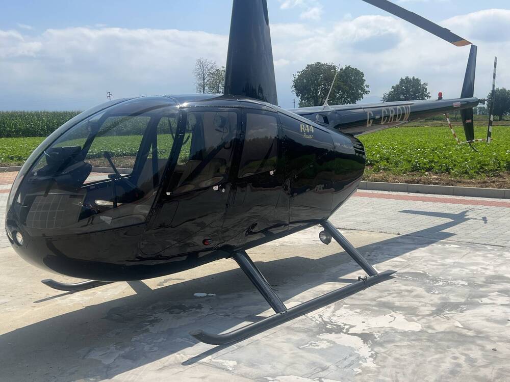 Robinson R-44 Raven I
Price:  216,000€
(Price may ..