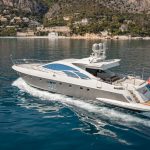 Azimut-86-for-charter-17.jpeg