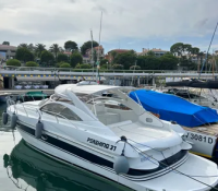 Motor Yacht Aerodactyl (Pershing 37) for Charter i..