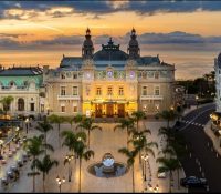 FOR SALE – Luxury Apartments in Carré d'Or

Pric..