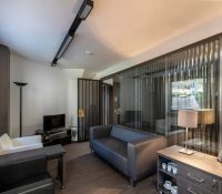 35 OFFICES – Residence GOLDEN SQUARE
– Reference: ..