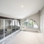Ideally located in the heart of Cap d’Antibes – Gallery 11