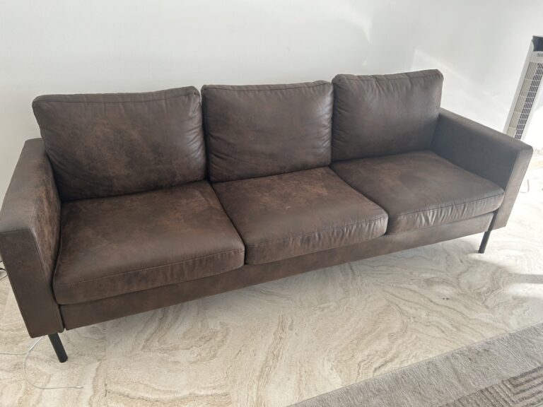 Three seater sofa purchased 9months ago for €349 -..