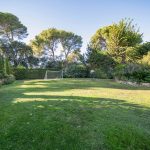 Ideally located in the heart of Cap d’Antibes – Gallery 12