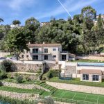 A refurbished villa with panoramic sea views – Gallery 1