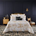Royal-Lit-Ambiance.