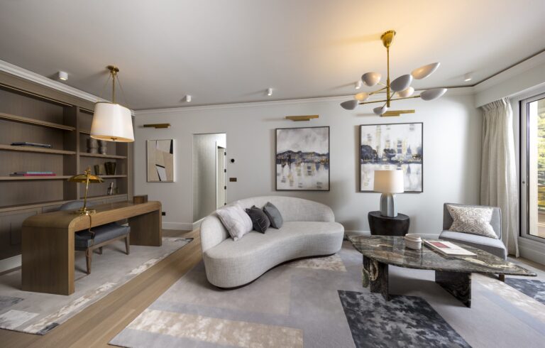 Elegant 2-Bedroom Apartment with Breathtaking View..