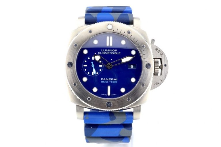 Panerai Luminor Submersible 47mm BMG-Tech Blue Dia..