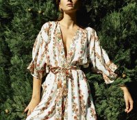 Laurence Tavernier Prairie Short Kimono

A refined..