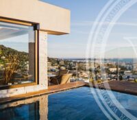 Splendid architectural triplex with rooftop pool.