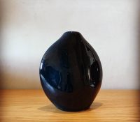 Max Idlas Blue Vase

Price: €190
Elegant blue vase..