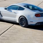 Ford-Mustang_2017-05.jpg
