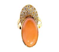 Cartier 70s Coral and Diamonds Ring

Price: €19,00..