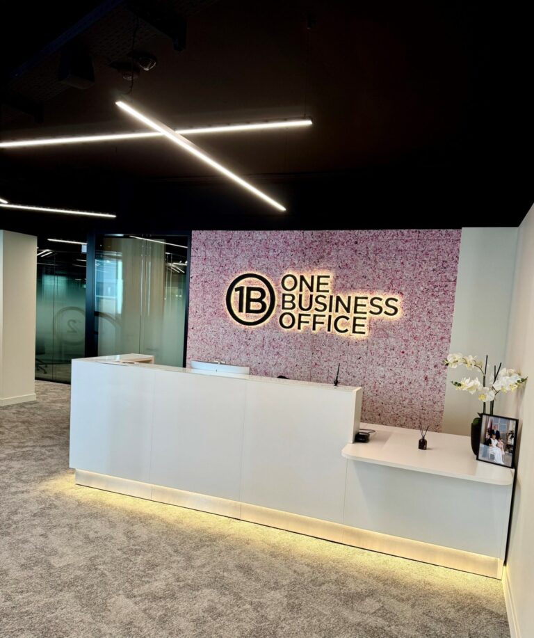 FOR RENT – BRAND NEW BUSINESS CENTER WITH LUXURIOU..