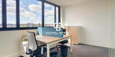 FOR RENT – 2-ROOM OFFICE NEAR FONTVIEILLE PORT

Re..