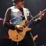 Santana_Acer_Arena_(5558151833)_(cropped)