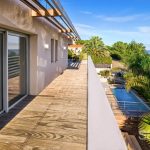 Charming property with rooftop terrace – Featured