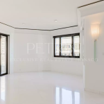 prince-de-galles-petrini-exclusive5-1731604286.jpg.png