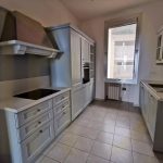 CENTER BEAUTIFUL 4 ROOMS IN A BOURGEOIS BUILDING – Gallery 8
