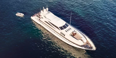 LEOPARD – 34.11m Leopard Arno Motor Yacht Charter
..