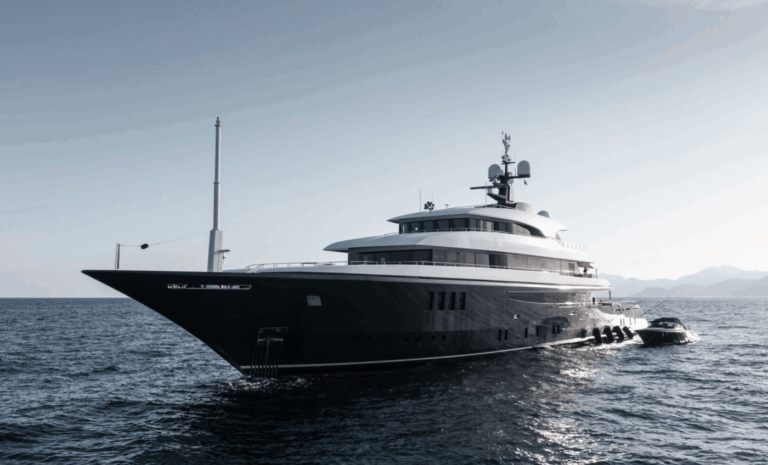Yacht Charter – M/Y LOON
Where timeless elegance m..