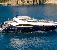 Superyacht for Charter: EVEREAST
Length: 115′ (Sun..