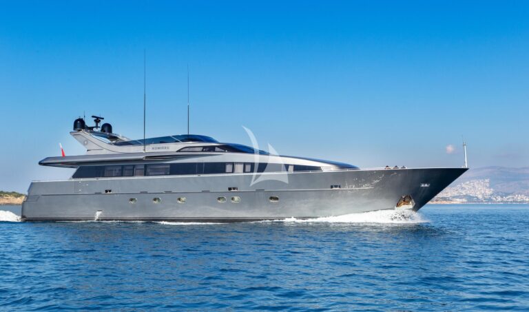 acht Charter – M/Y SUMMER FUN
Admiral | 30.8m (101..
