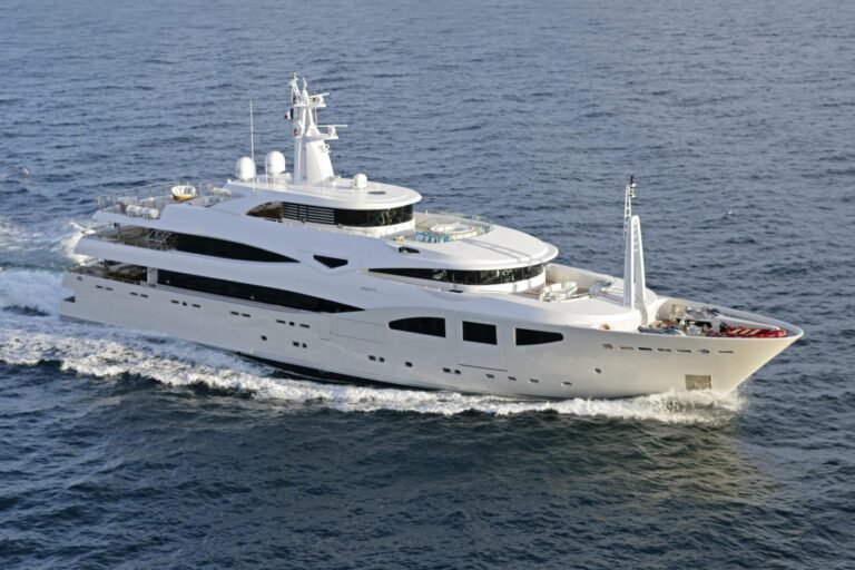 Yacht Charter – M/Y MARAYA
Length: 54.2m (177’10ft..