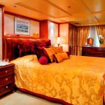 chrissuite01