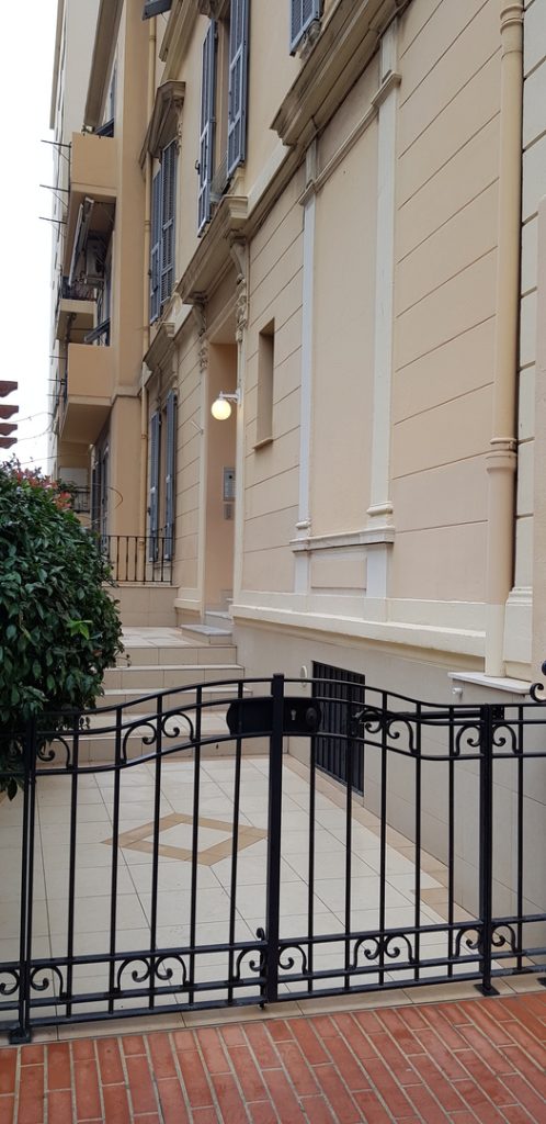FOR SALE – CENTRAL MONACO 3-ROOM APARTMENT
Villa M..