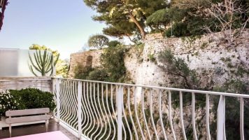 FOR SALE – Le Ruscino, Port Hercule, Elegant 3-Roo..