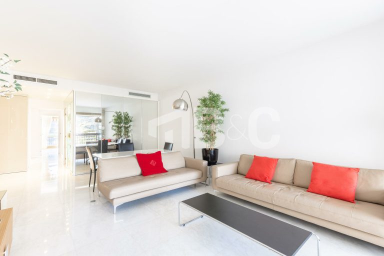 FOR SALE – 2-Bedroom Apartment in Prestigious Park..