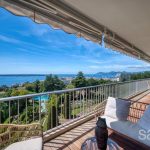 A stunning apartment, boasting sea views – Gallery 1