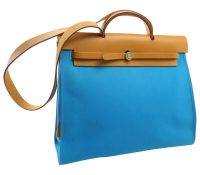 Hermès Herbag Blue Leather Handbag

€3,060.00
Time..