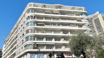 FOR SALE – Renovated 2-Room Apartment in Victoria ..