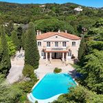 Palladian Villa with Sea View and Overlooking Saint-Tropez – Gallery 3