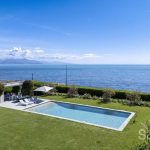 A stunning contemporary property with sea views – Gallery 1