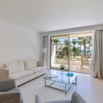CANNES – Croisette – Exceptional Seafront Apartment with Panoramic Views – Gallery 2