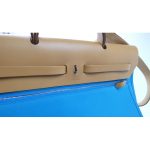 3.Sac-a-main-Hermes-Herbag-en-cuir-Bleu.jpg