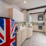 A property with sea views in Antibes Old Town – Gallery 6