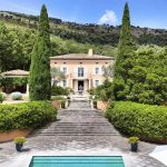 Charming country house with 2.5 hectares of land – Gallery 1