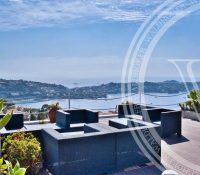 Villefranche-sur-Mer – Exceptional 8-Room Villa – Panoramic Sea View – Mediterranean Garden – Infinity Pool – Rooftop Lounge