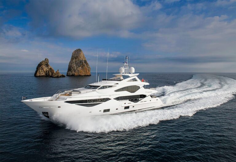 Yacht Charter – M/Y BERCO VOYAGER
€160,000/week
Th..