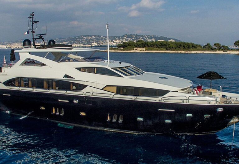 Yacht Charter – M/Y TENACITY€75,000/weekM/Y Tena..