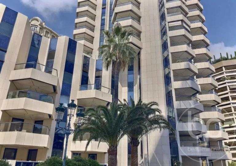MONACO GOLDEN SQUARE — PRESTIGIOUS OFFICE COMPLEX ..