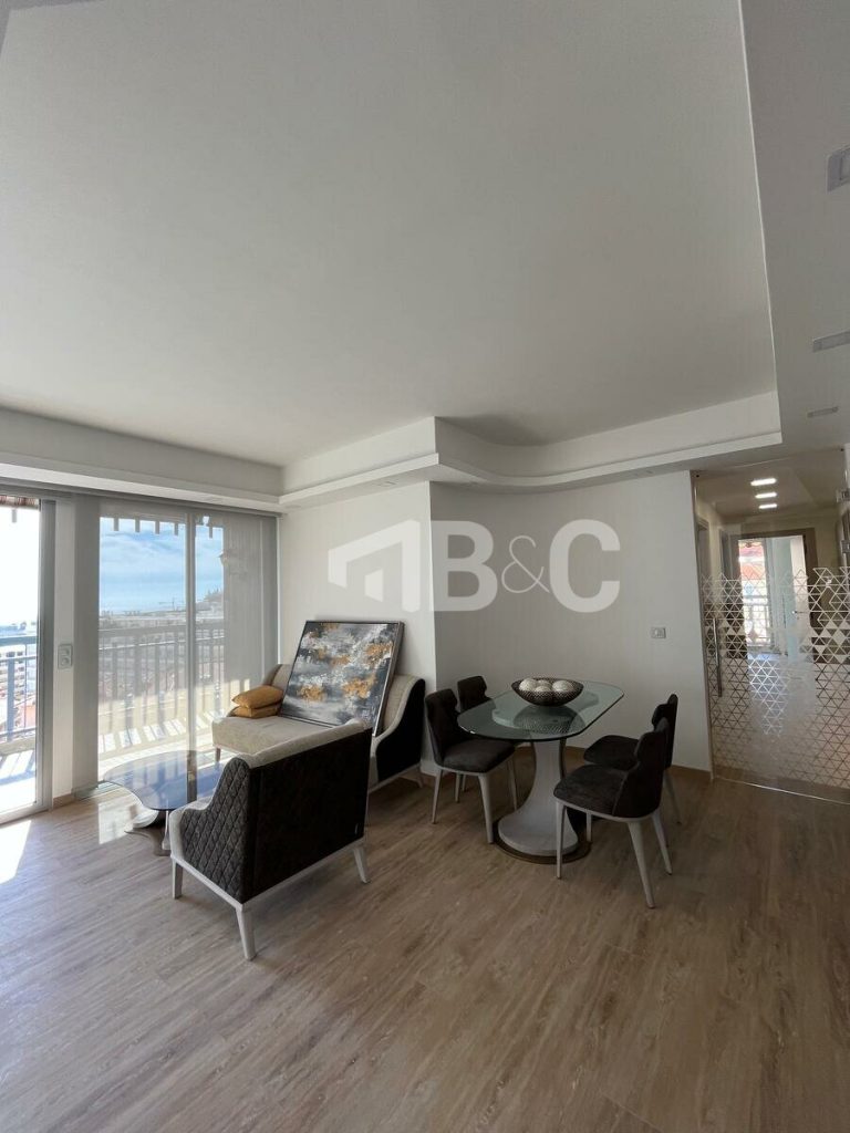 FOR SALE – FULLY RENOVATED 2-BEDROOM APARTMENT, LE..