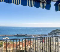 SUN TOWER – CARRÉ D’OR 4-BEDROOM SEA-VIEW APARTMEN..