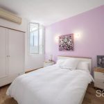 A property with sea views in Antibes Old Town – Gallery 9