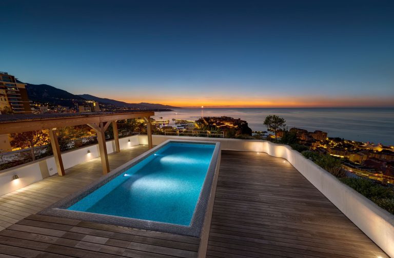 L’EXOTIQUE – CORNER PENTHOUSE WITH PRIVATE POOL
Pr..