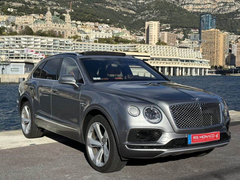 BENTLEY BENTAYGA W12 6.0 608ch
Price: €99,990
Regi..